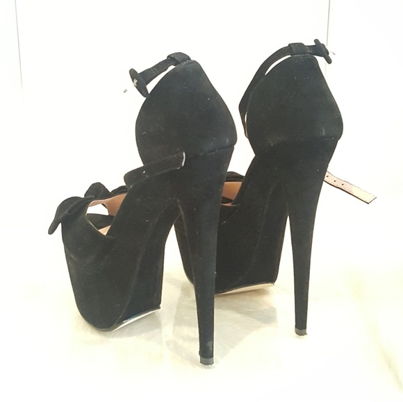 Black Ankle Strap Heels - Picture 2 of 5